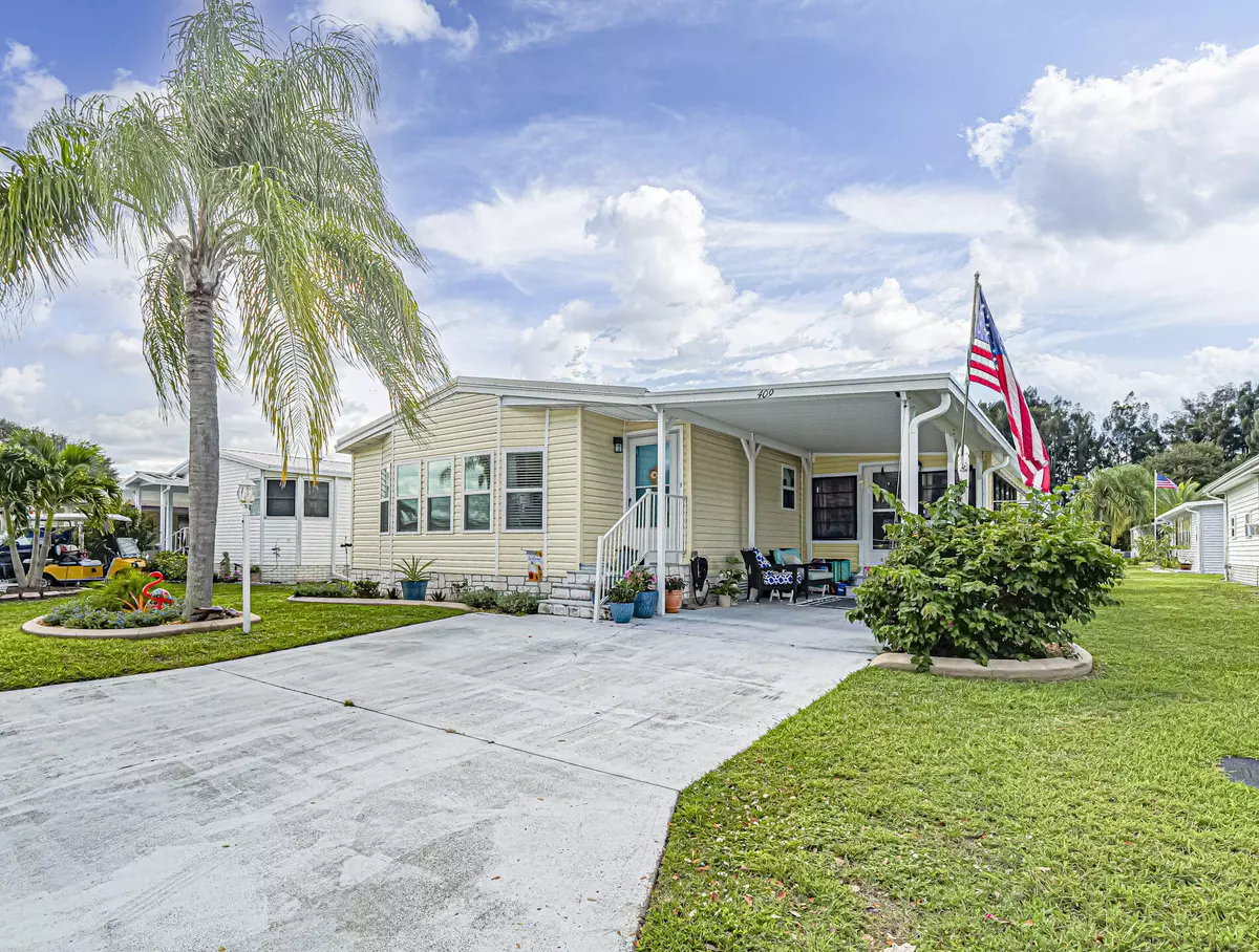 Barefoot Bay, FL 32976,409 Avocado DR