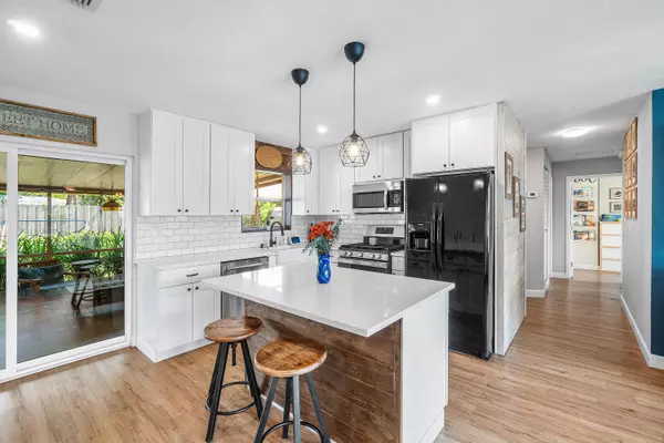 Lake Worth Beach, FL 33461,826 Small DR