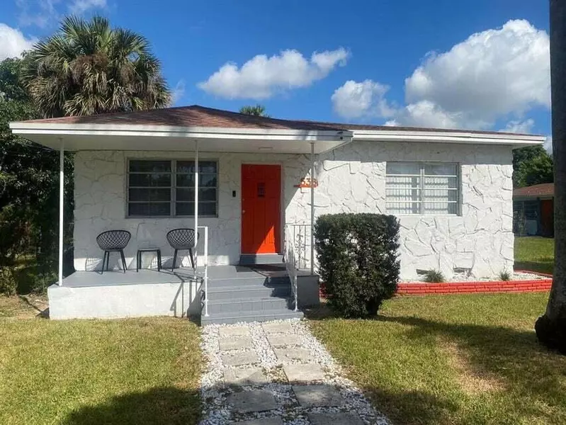 538 SW 7th ST, Hallandale Beach, FL 33009