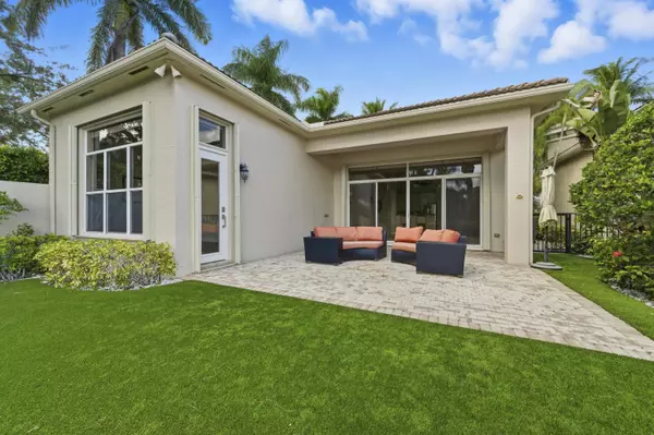 Palm Beach Gardens, FL 33418,102 Andalusia WAY