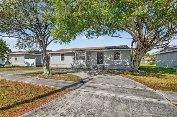 Boynton Beach, FL 33435,539 NW 8th AVE