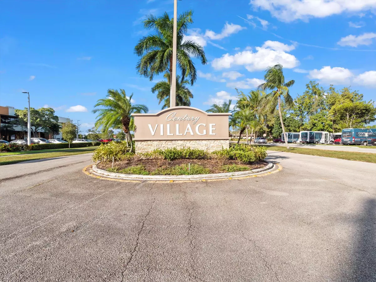 West Palm Beach, FL 33417,20 Sussex A