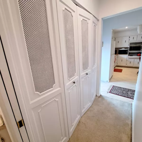 West Palm Beach, FL 33417,204 Oxford 500