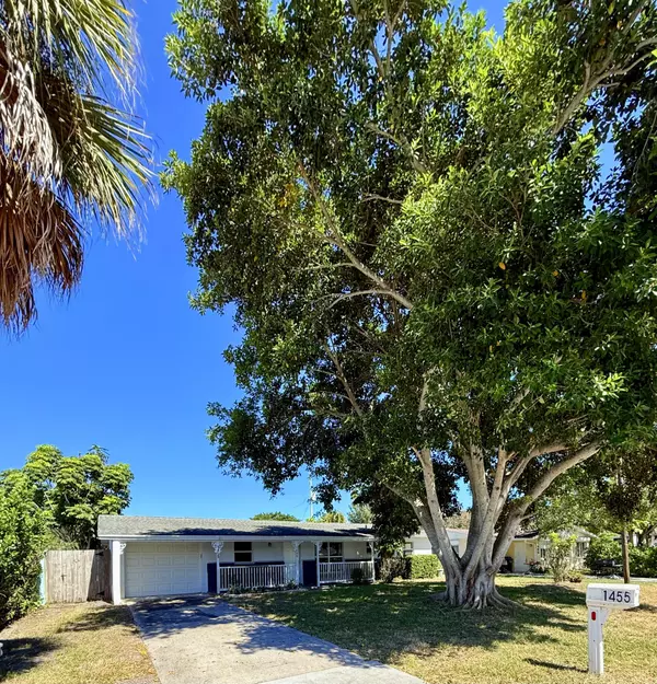 Jensen Beach, FL 34957,1455 NE Silver Maple WAY