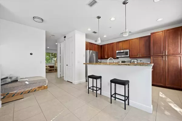 Boca Raton, FL 33431,3807 NW 5th TER
