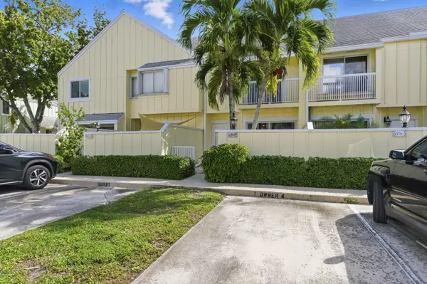 Jupiter, FL 33458,6375 Riverwalk LN 4
