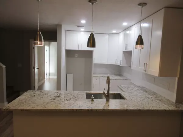 Palm Springs, FL 33406,401 W Cypress WAY