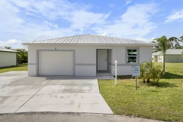 11 Villa Blanca, Fort Pierce, FL 34951