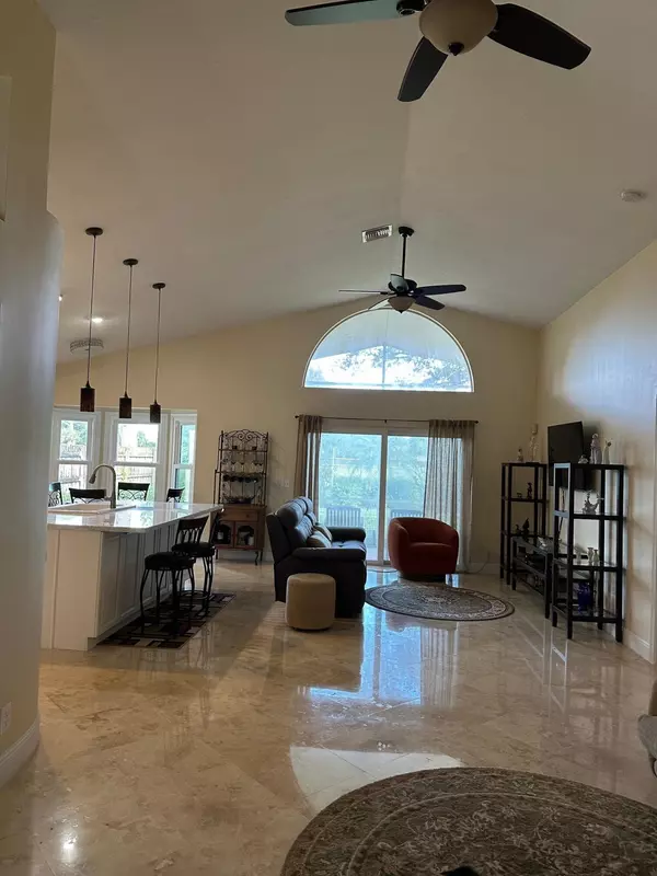 Jupiter, FL 33458,137 Egret DR