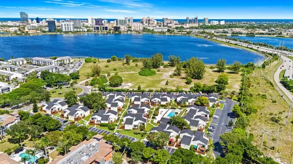 West Palm Beach, FL 33401,643 Executive Center DR Q-102