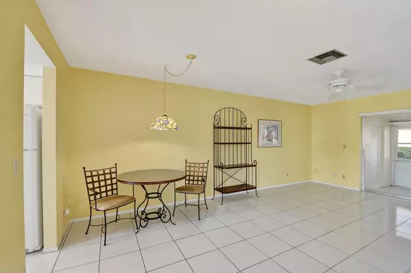 West Palm Beach, FL 33415,2965 W Ashley DR G