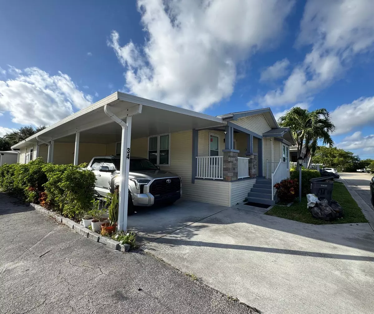 West Palm Beach, FL 33401,1451 Michelle Dr N Lot 34