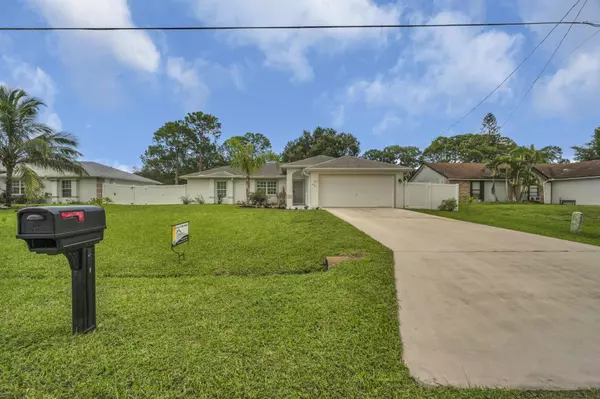 Port Saint Lucie, FL 34983,551 NW Grenada ST