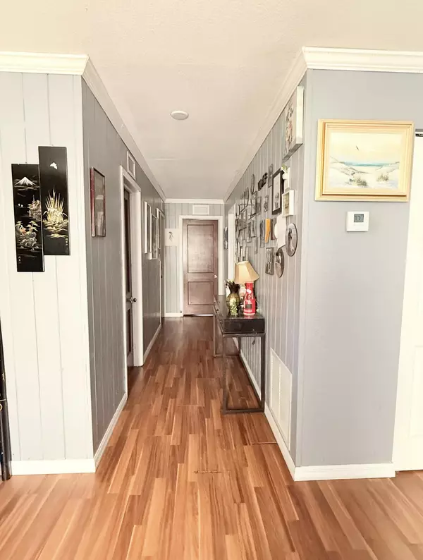 West Palm Beach, FL 33405,844 Bradley ST