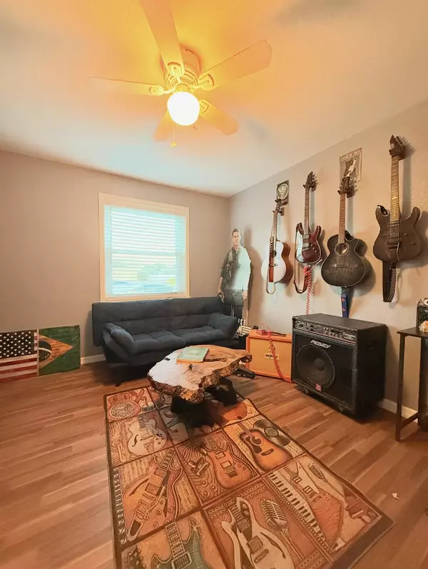 West Palm Beach, FL 33405,844 Bradley ST