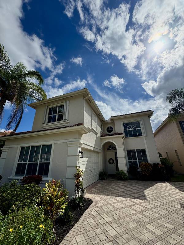 9760 Vineyard CT, Boca Raton, FL 33428