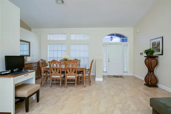 Port Saint Lucie, FL 34953,103 SW Pilsner CIR