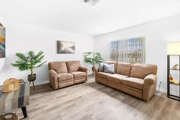 Riviera Beach, FL 33404,2340 R J Hendley AVE