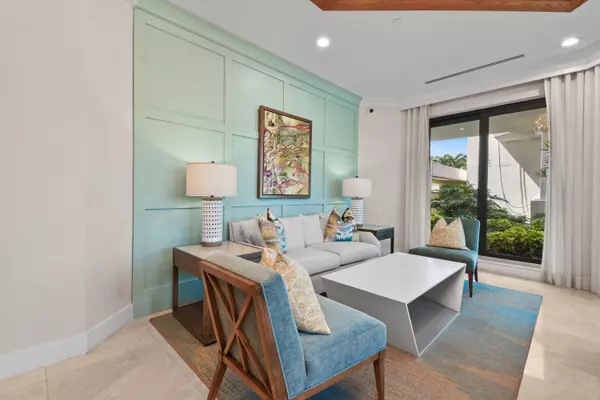 Jupiter, FL 33477,3322 Casseekey Island RD 302