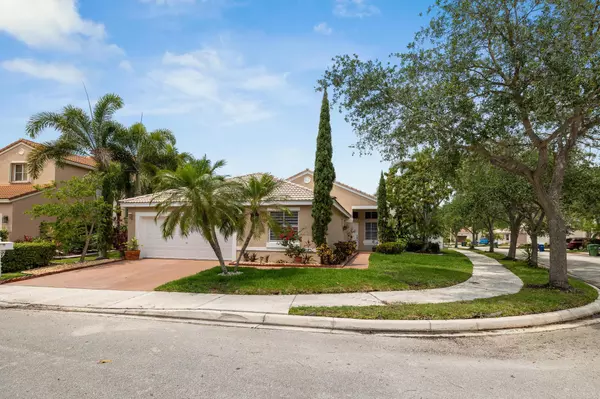 1015 Thistle Creek CT, Weston, FL 33327