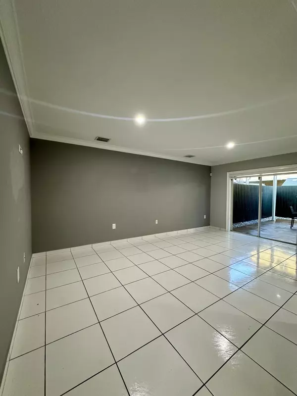 Hialeah Gardens, FL 33018,11475 NW 94th PL 3