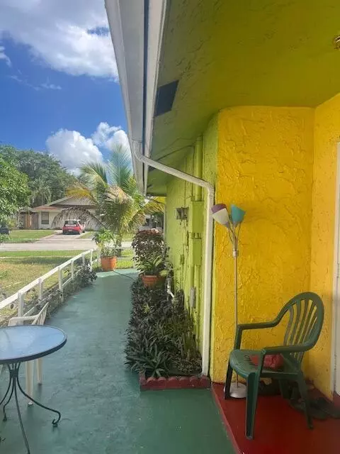 North Lauderdale, FL 33068,1320 SW N 75th AVE