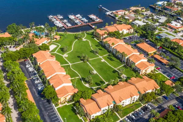 Hypoluxo, FL 33462,135 Yacht Club WAY 212