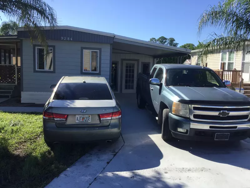 9284 SW Mary DR, Stuart, FL 34997