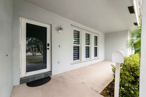 Boca Raton, FL 33486,1571 SW 13th DR