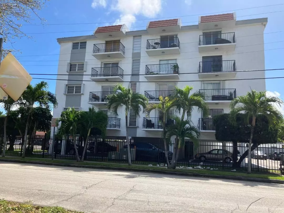 Miami, FL 33135,2500 SW 6th ST 402