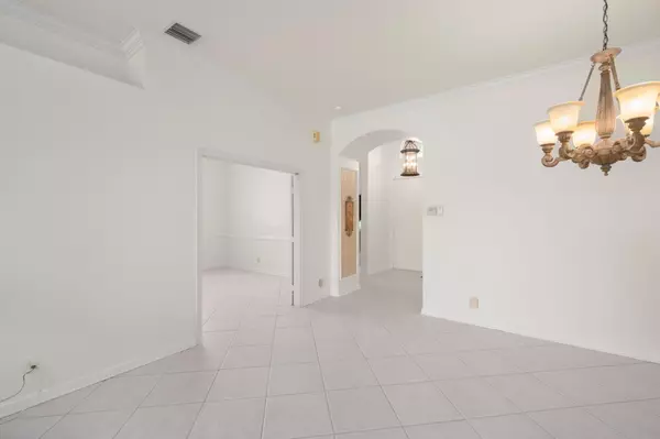 Port Saint Lucie, FL 34986