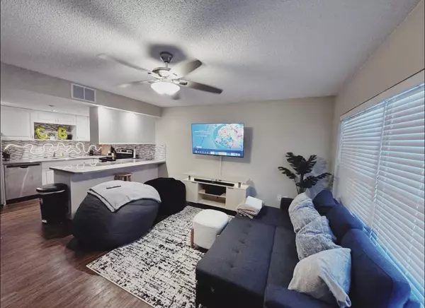 Daytona Beach, FL 32114,108 Lacosta LN 611