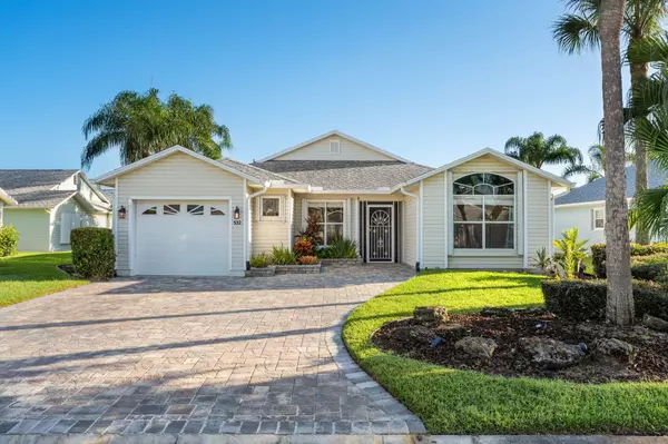 Fort Pierce, FL 34982,532 Paurotis LN