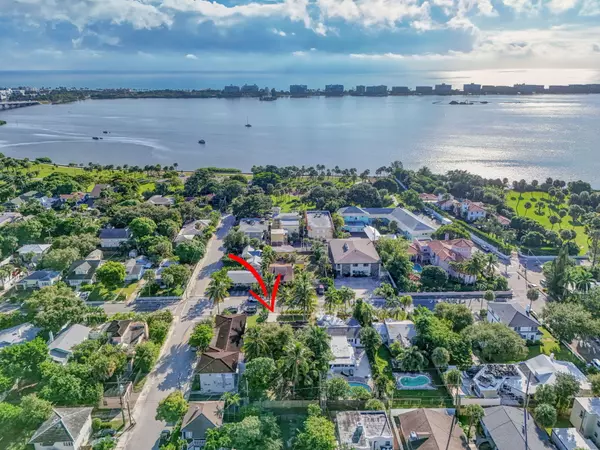 Lake Worth Beach, FL 33460,407 S Palmway