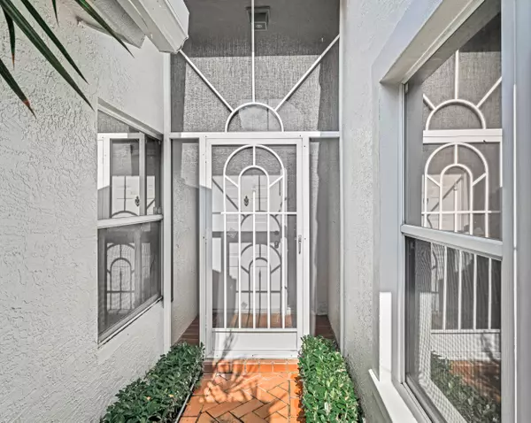 Boynton Beach, FL 33437,7559 Seafoam CT