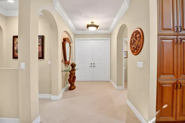 Boynton Beach, FL 33437,7092 Veneto DR