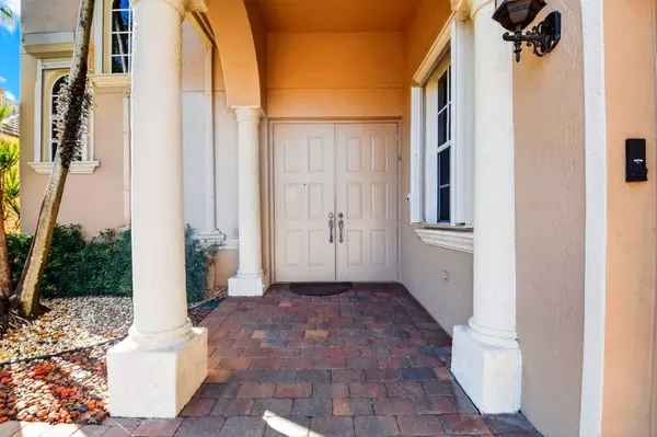 Boynton Beach, FL 33437,7092 Veneto DR