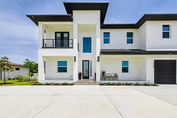 Melbourne, FL 32903,2345 N Riverside DR