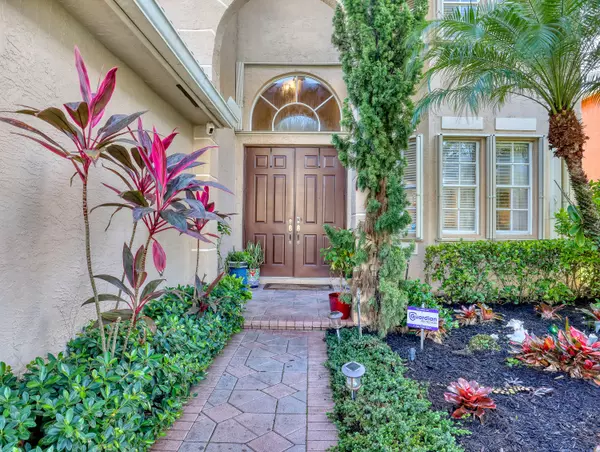 Royal Palm Beach, FL 33411,2227 Ridgewood CIR