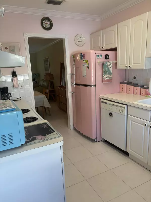 Boca Raton, FL 33433,8608 Bella Vista DR