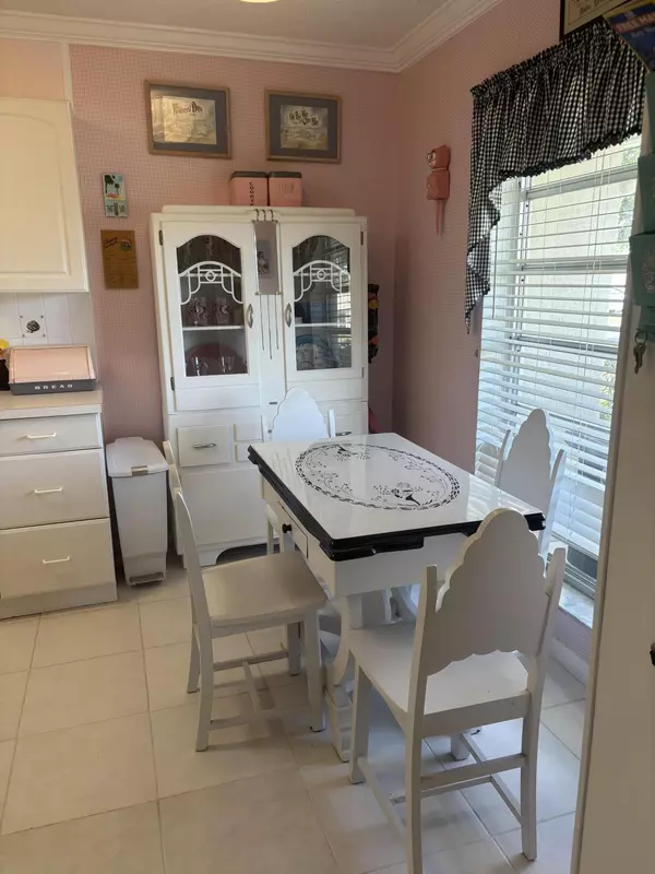 Boca Raton, FL 33433,8608 Bella Vista DR