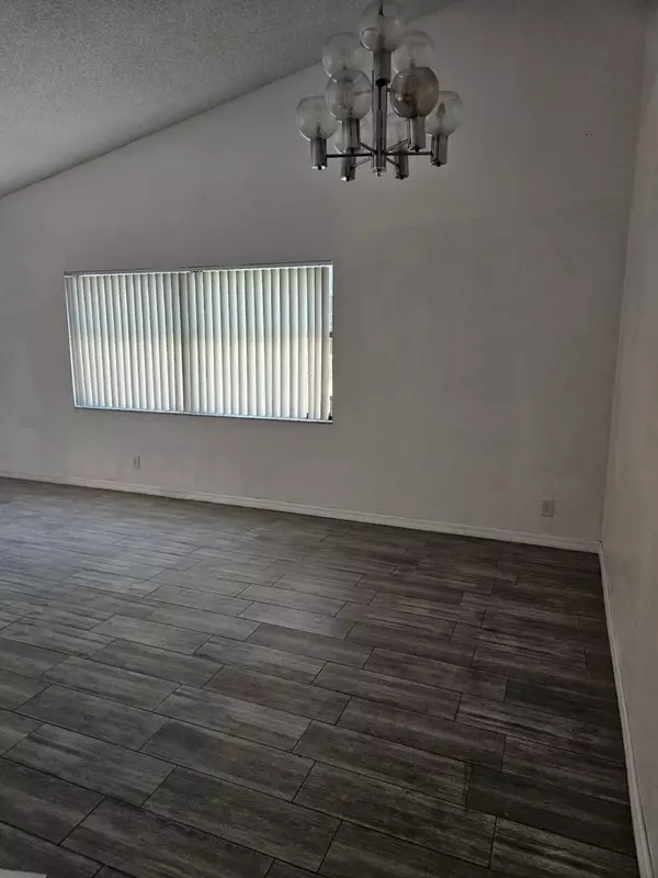 Palm Springs, FL 33461,503 Springdale CIR 50 C