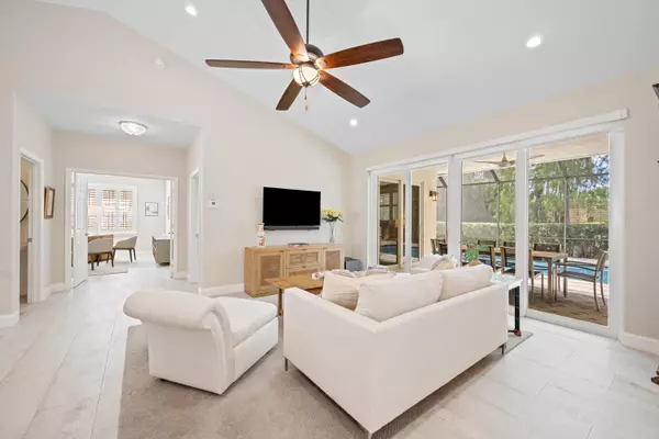 West Palm Beach, FL 33411,1797 Gulfstream WAY