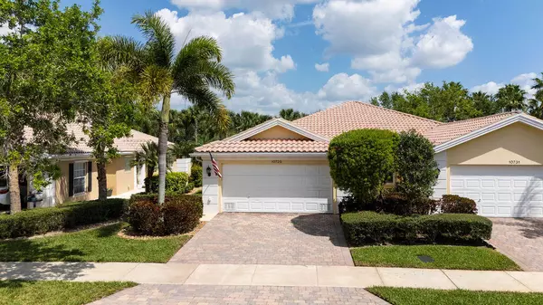 10725 SW Hartwick DR, Port Saint Lucie, FL 34987