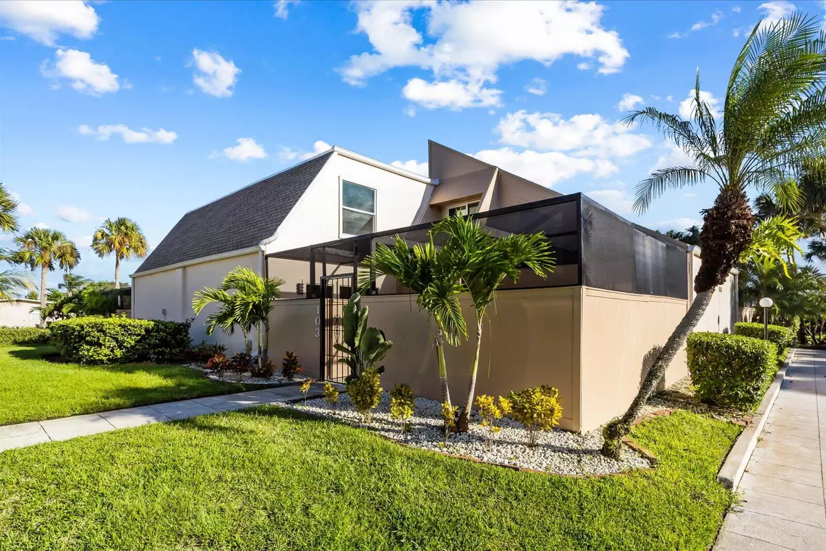 Port Saint Lucie, FL 34952,1100 SE Mitchell AVE 103