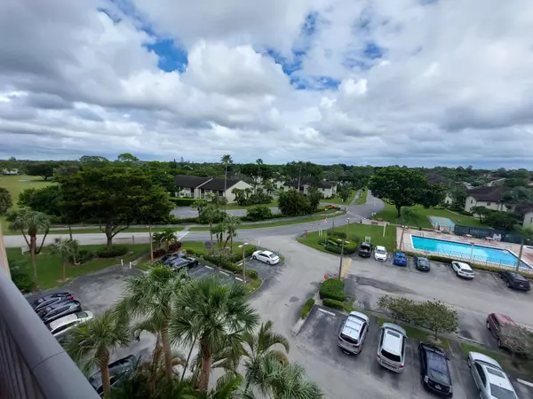 Lake Worth, FL 33467,7770 Tahiti LN 206