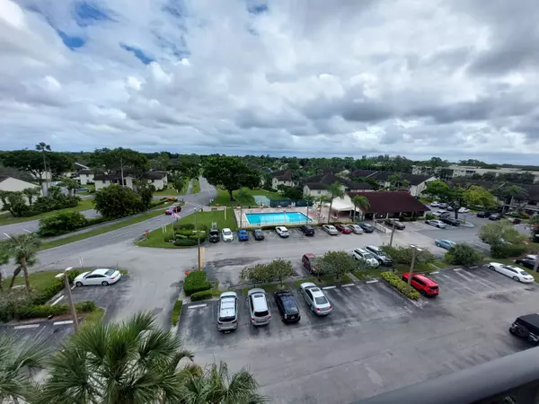 Lake Worth, FL 33467,7770 Tahiti LN 206