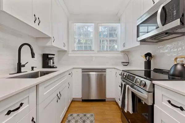 West Palm Beach, FL 33405,209 Lytton CT