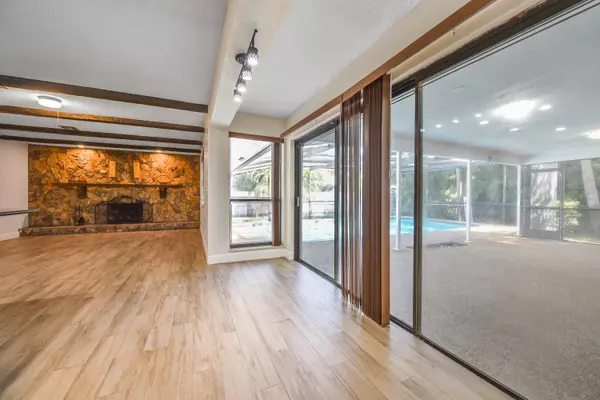 Coral Springs, FL 33065,8385 NW 14 ST