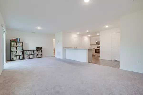 Port Saint Lucie, FL 34983,517 SW Twig AVE